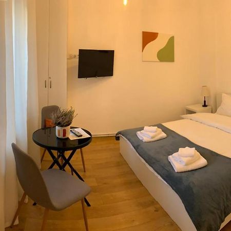 Apartament Plopilor Studios ซีบิว ภายนอก รูปภาพ