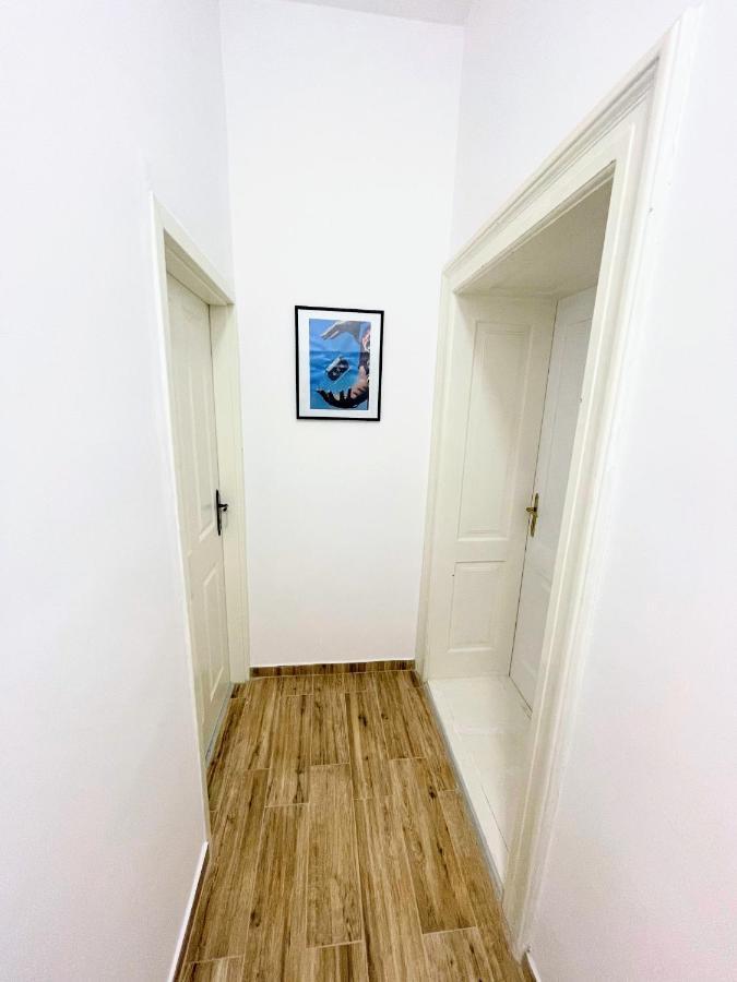 Apartament Plopilor Studios ซีบิว ภายนอก รูปภาพ