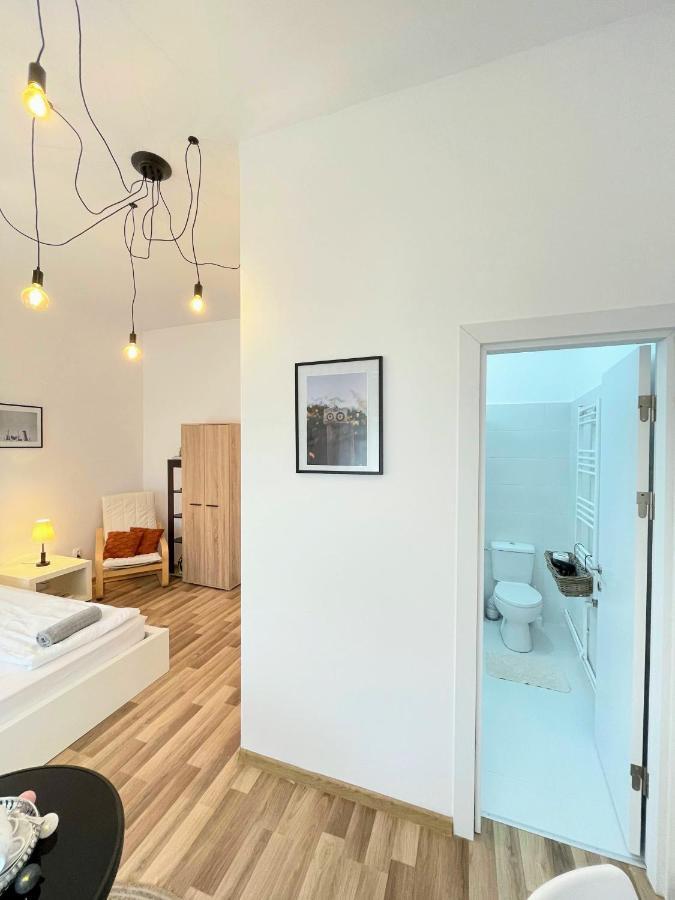 Apartament Plopilor Studios ซีบิว ภายนอก รูปภาพ