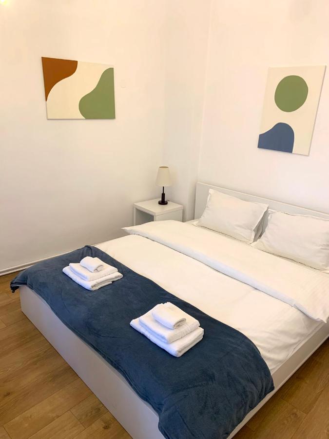 Apartament Plopilor Studios ซีบิว ภายนอก รูปภาพ