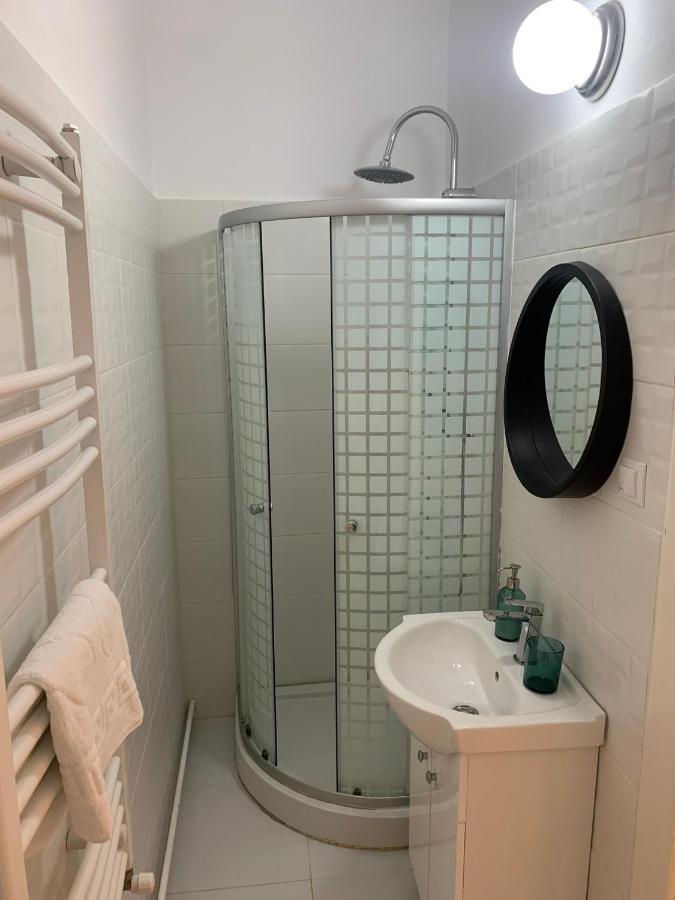 Apartament Plopilor Studios ซีบิว ภายนอก รูปภาพ